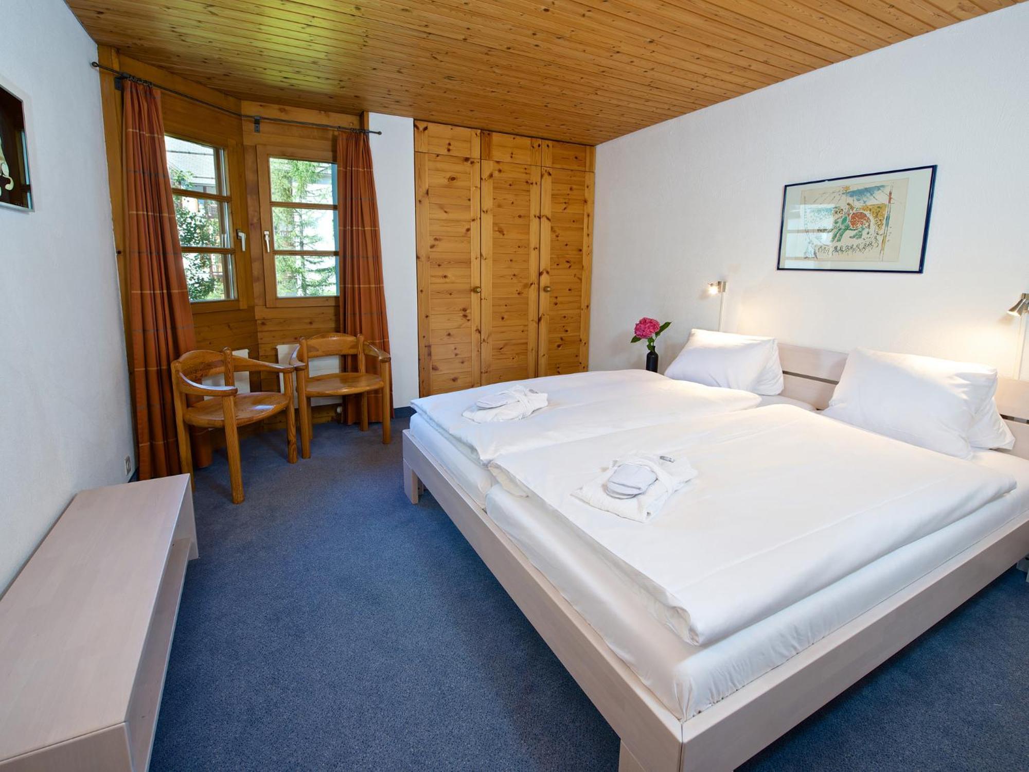 Schweizerhof Ferienwohnungen Lenzerheide 5 ภายนอก รูปภาพ