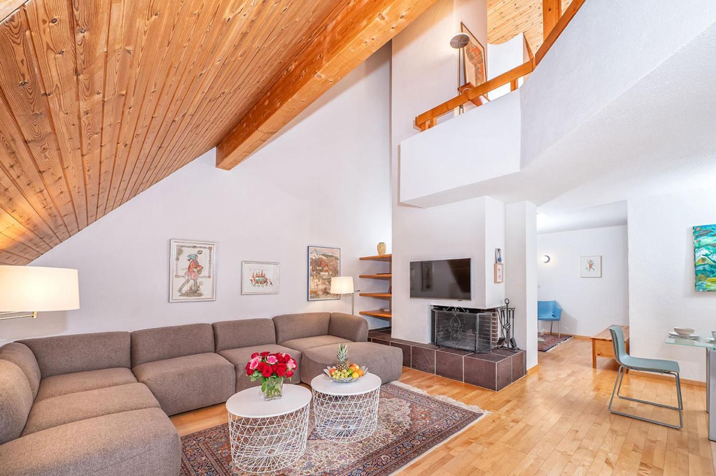 Schweizerhof Ferienwohnungen Lenzerheide 5 ห้อง รูปภาพ