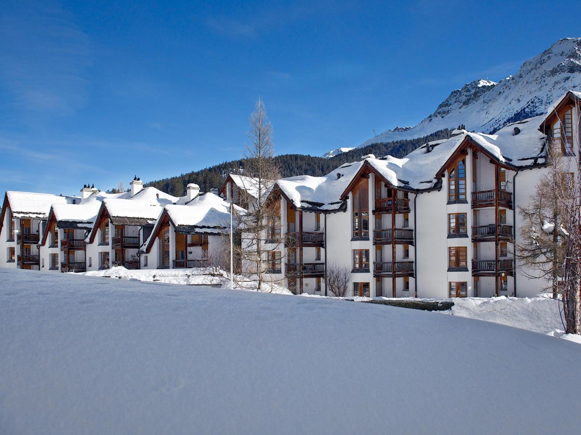 Schweizerhof Ferienwohnungen Lenzerheide 5 ภายนอก รูปภาพ
